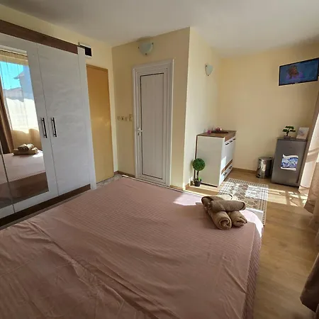 квартири сън 4* Misivri